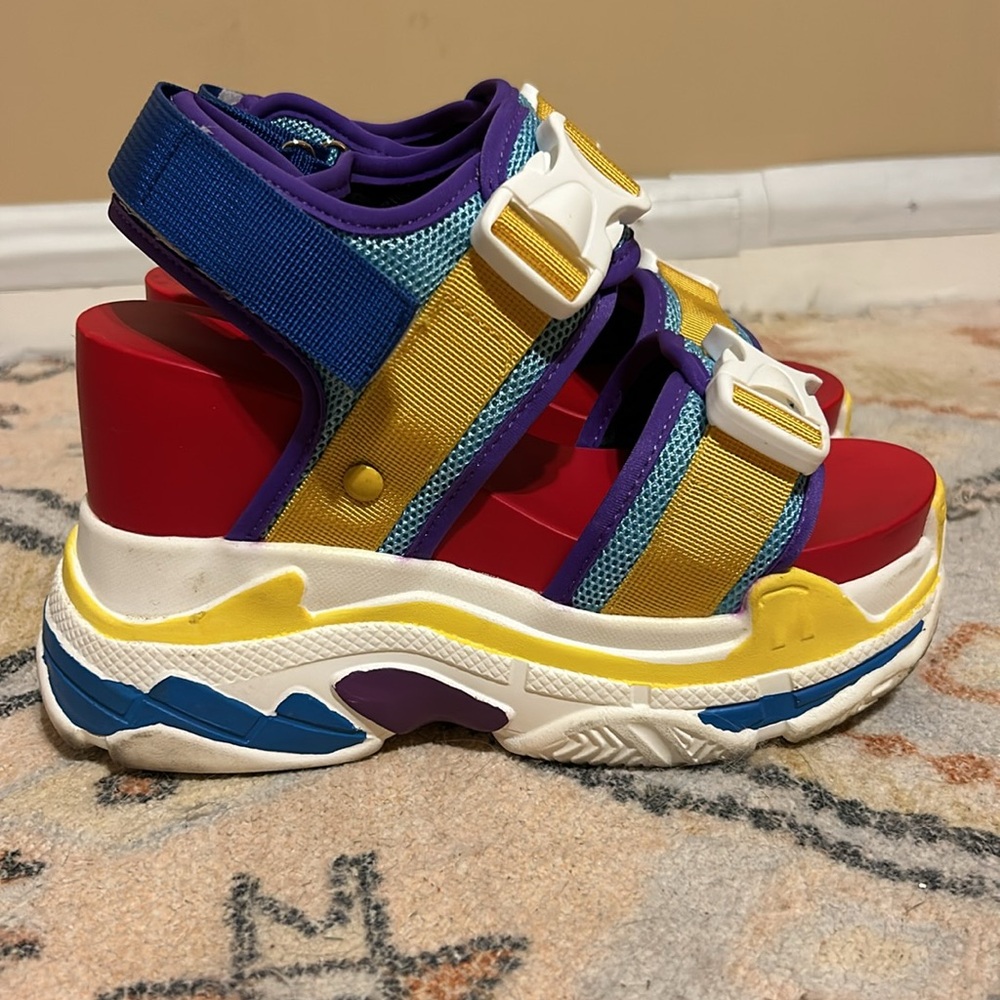 Anthony Wang sandals